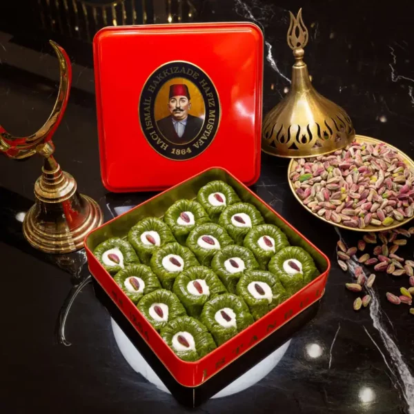 Al Sultan Baklava with Pistachio Hafez Mustafa - 1 kilo