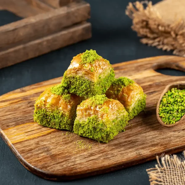 Square baklava with pistachio Hafez Mustafa 1 kilo